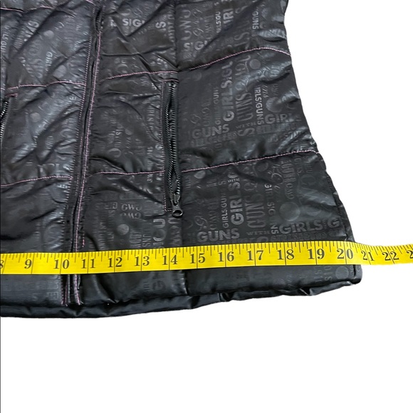 -NWT- Girls with Guns parka vest.       T5 - Picture 9 of 10